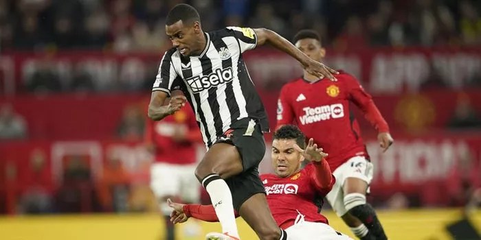 Newcastle Siap Perpanjang Krisis Manchester United
