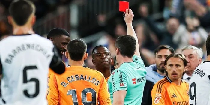 Vinicius Junior Berapa Lama Akan Disanksi Usai Kartu Merah