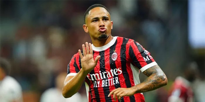 Hanya Duduk Dibangku Cadangan, Akankah Noah Okafor Pindah ke Jerman?