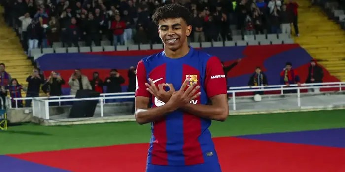 Lamine Yamal Sudah Janji Akan Tetap Berada di Barcelona!