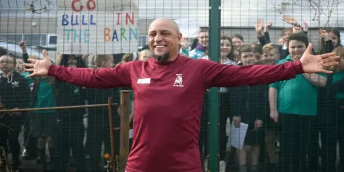 Hadapi Perceraian, Roberto Carlos Terpaksa Tidur di Tempat Latihan Real Madrid