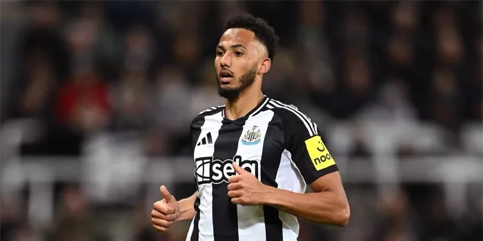 Lloyd Kelly Masuk Bidikan Juventus Untuk Perkuat Lini Belakang
