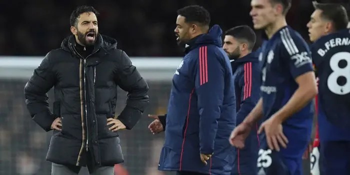 Man United Menjajaki Kesepakatan Untuk Bek Kiri pada Bulan Januari