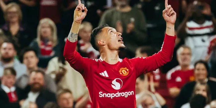 Real Betis Bakal Kedatangan Bintang MU, Antony Elgasing?