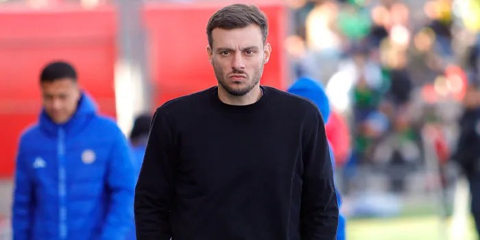 Martin Anselmi Menggantikan Vitor Bruno Sebagai Pelatih Baru Porto