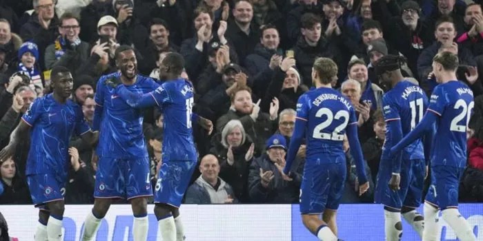 Chelsea dan Liverpool Rebut Bintang Muda Slavia Praha