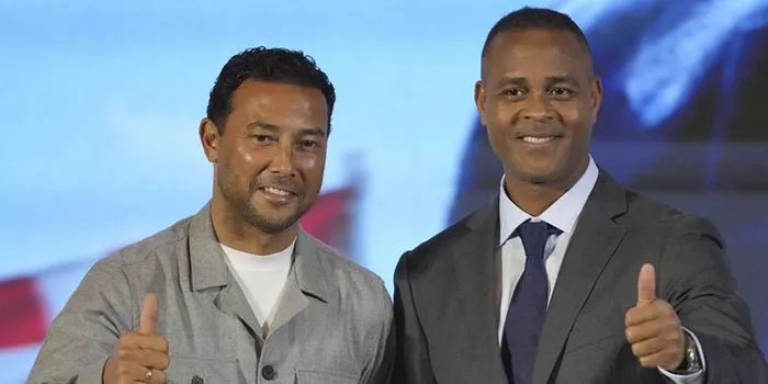 Lamak Bana! Patrick Kluivert Cicipi Nasi Padang Usai Wawancara Pelatih