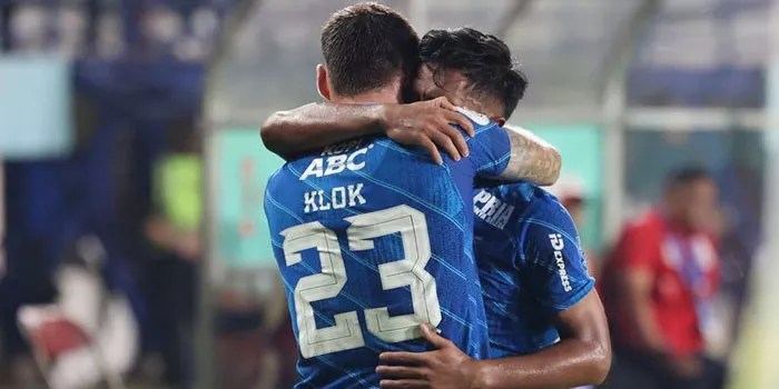 Febri Hariyadi Kembali, Persib Bandung Siap Berjaya!