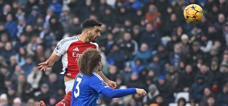 Dua Gol Pemain Pengganti Arsenal Pastikan Kemenangan di Leicester