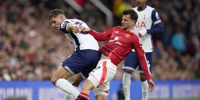 Manchester United Kalah Lagi: Netizen Anggap Laga Amal!