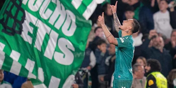 Antony El Gasing Bersinar di Real Betis, Tapi Tidak di MU?