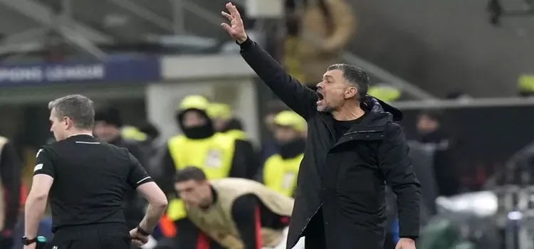 Sergio Conceicao: Kegagalan AC Milan di Liga Champions Salah Saya, Bukan Theo
