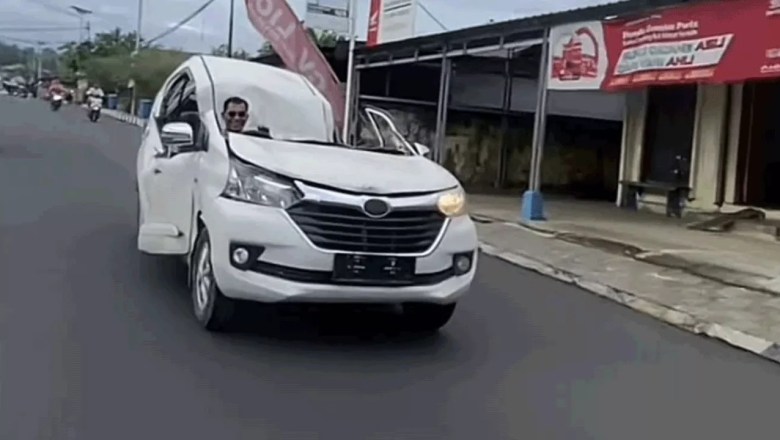 Avanza Zombie Menggemparkan Jagat Maya, Tetap Melaju Meski Ringsek