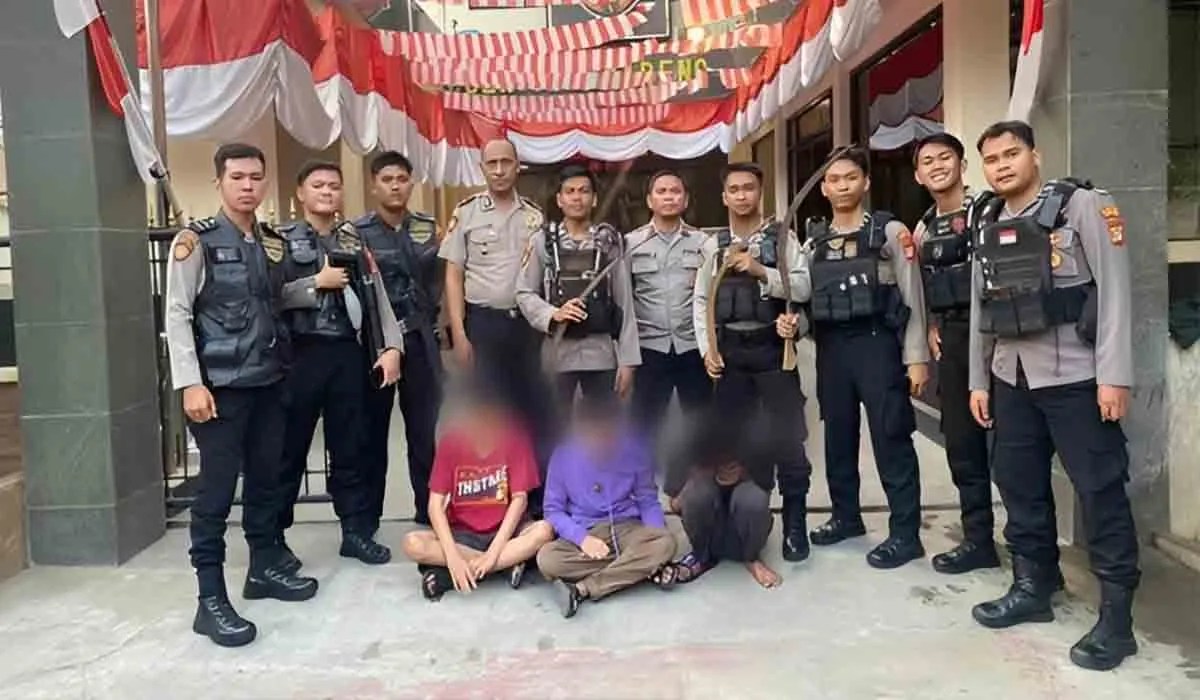 Polisi Tangkap 3 Remaja Hendak Tawuran di Depok, 3 Celurit Disita