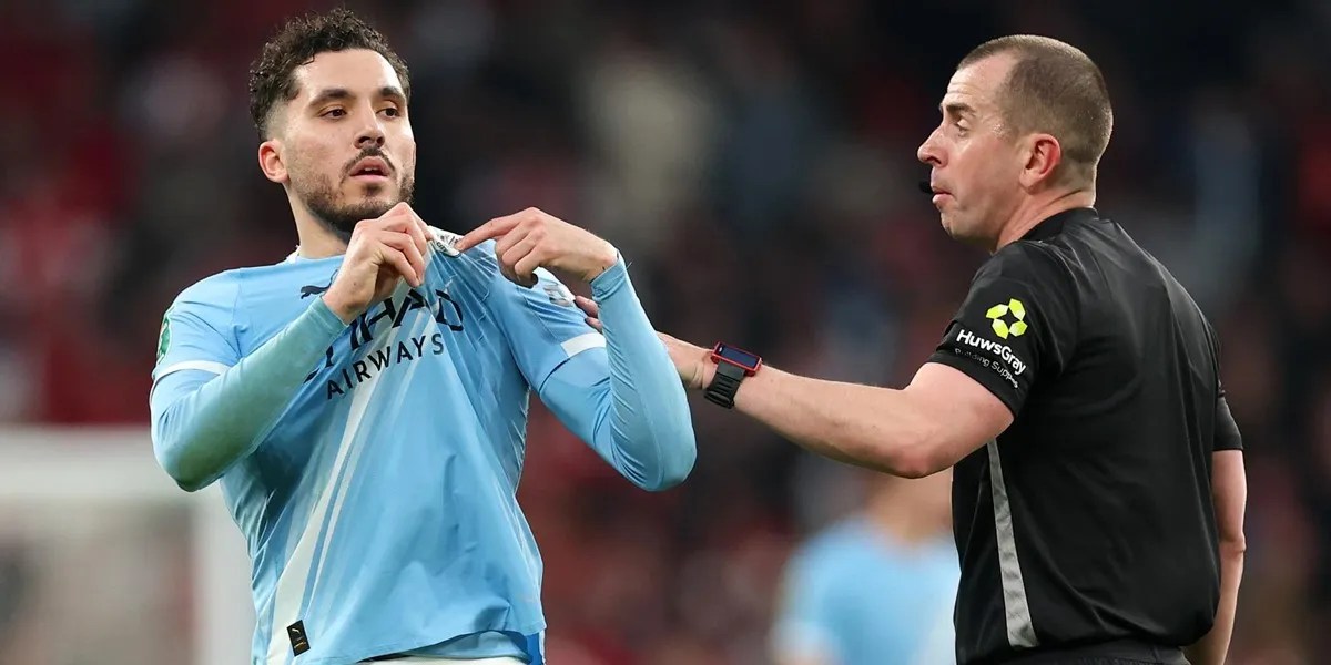 Rayan Cherki Jelaskan Aksi Showboating di Final Carabao Cup
