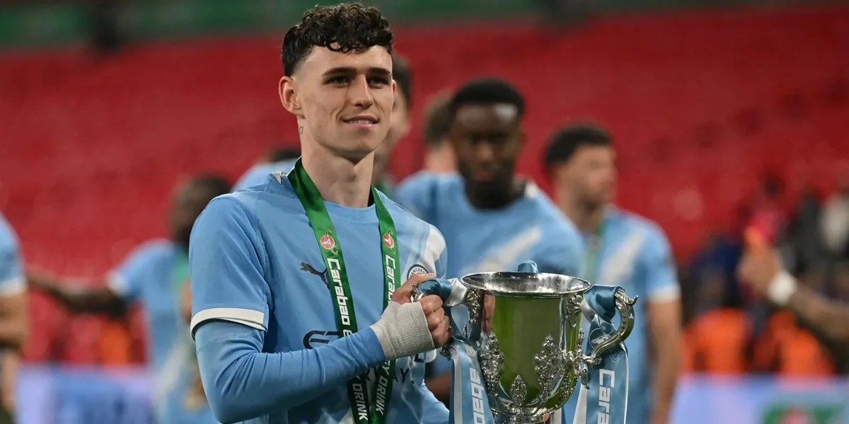 Wayne Rooney Sindir Keras Peran Phil Foden di Final