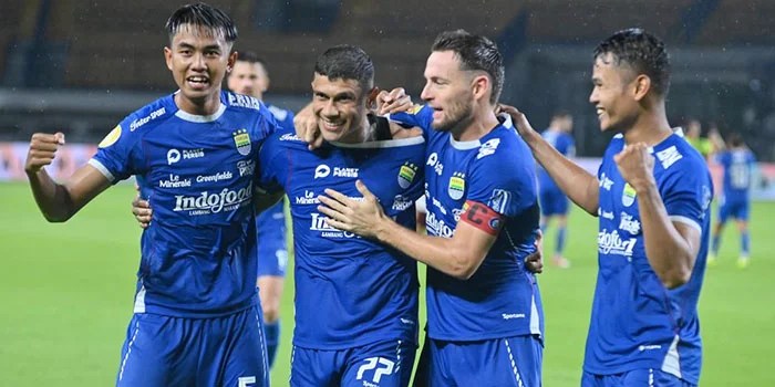 Liga 1 2024-2025: Persib 1-0 Borneo