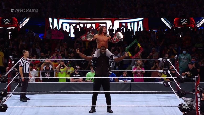 7-foot-3 Omos wows fans on impressive WWE debut as he wins Tag Team