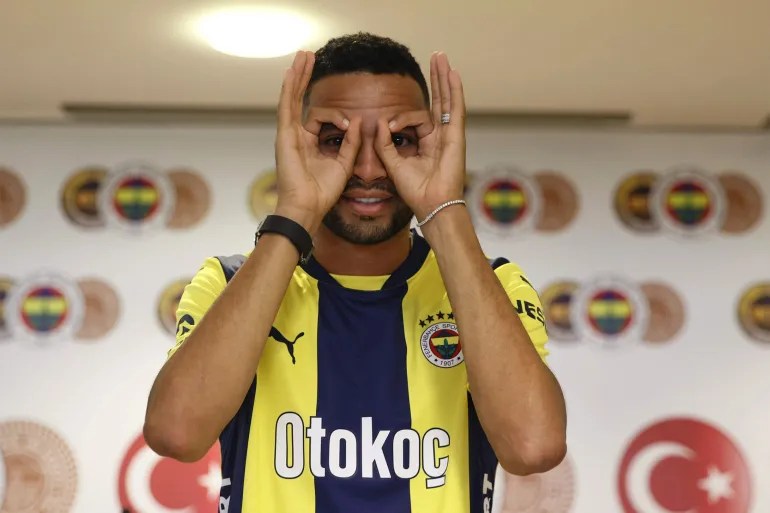 الاتحاد السعودي يعلن رحيل كانتي والتعاقد مع يوسف النصيري الاتحاد السعودي يعلن رحيل كانتي والتعاقد مع يوسف النصيري