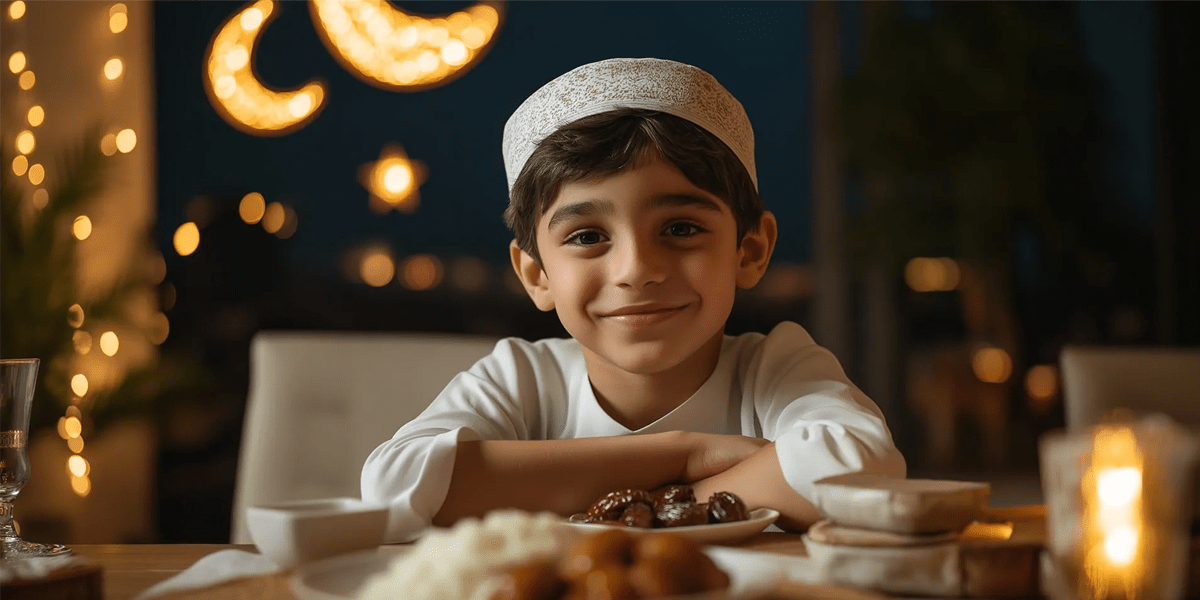 كيف تساعد طفلك على الصيام؟ سحور ذكي يمده بالطاقة