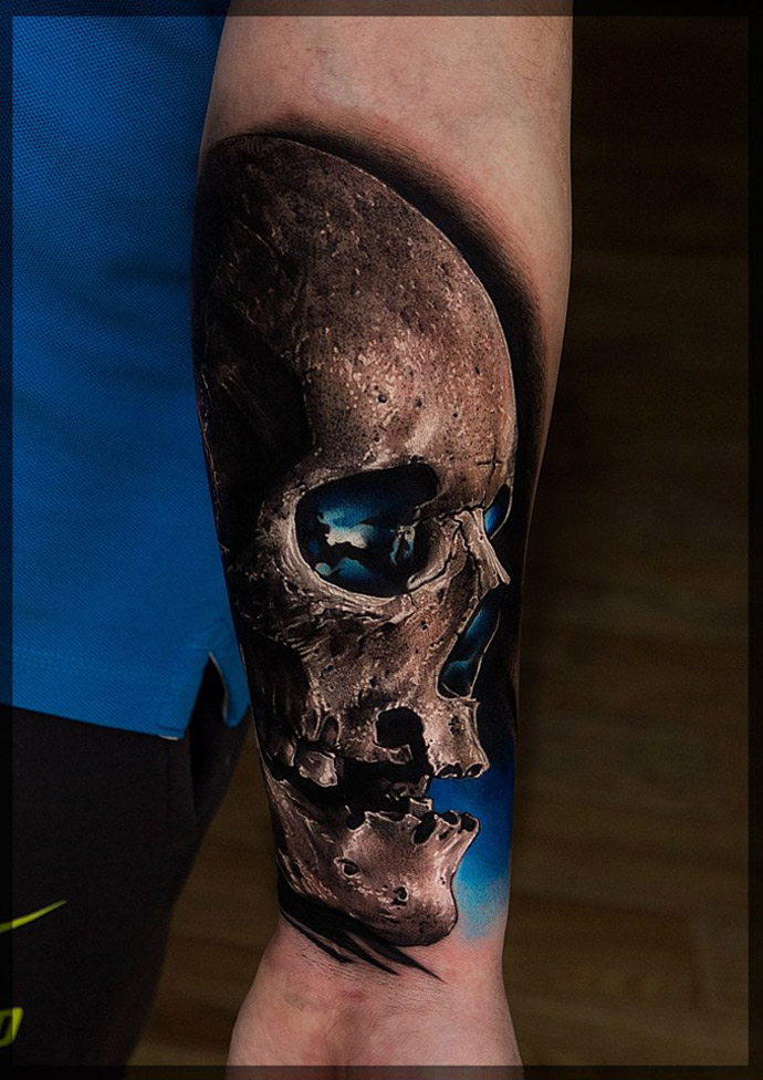 Realistic Skull With Blue Background 976_x_690_jpg