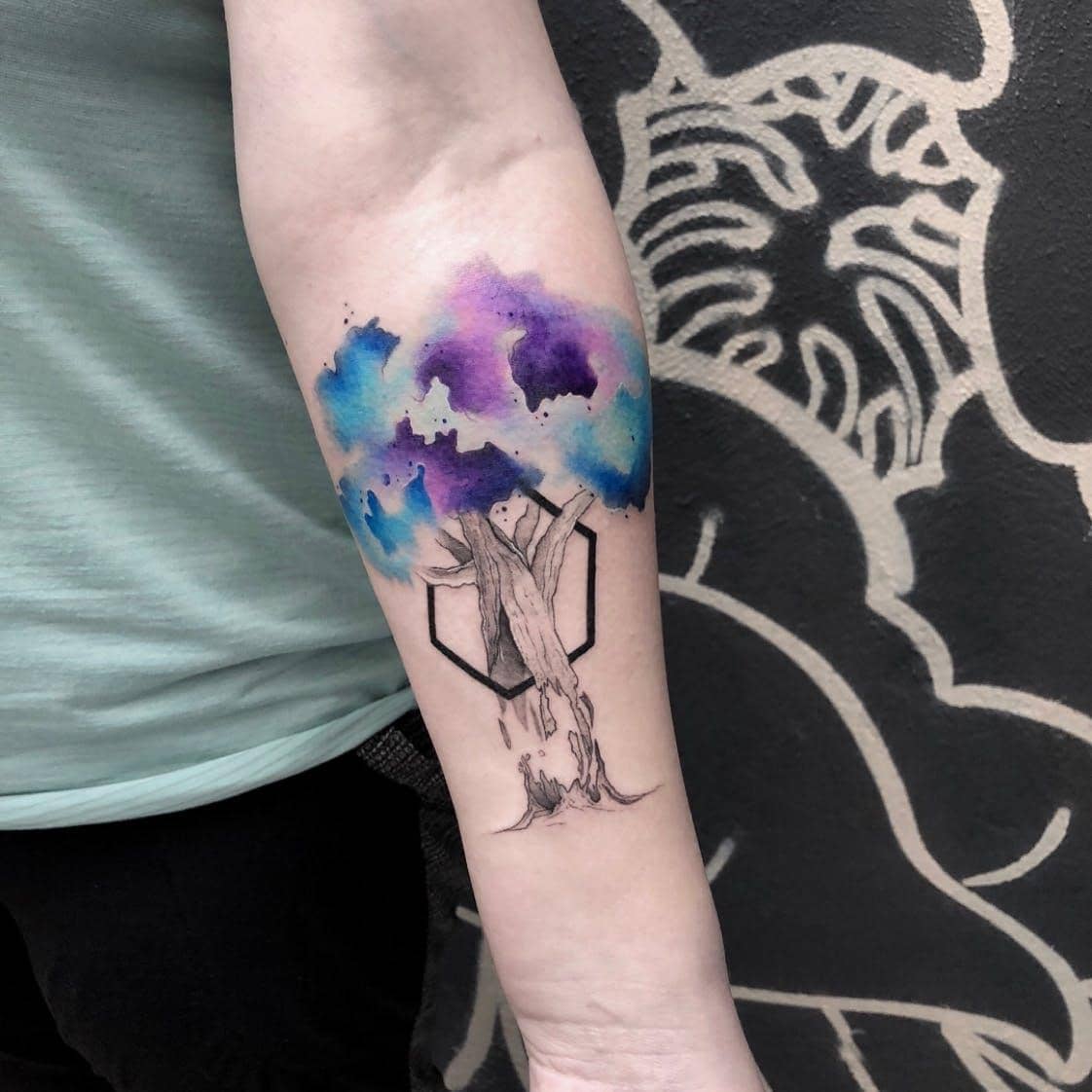 40 Inspiring Tree of Life Tattoo Designs (+ Symbolism & History)