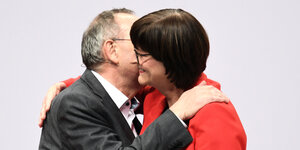 Saskia Esken Rock . Neues Duo An Der Spd Spitze Hoffen Und Hopfen Taz De