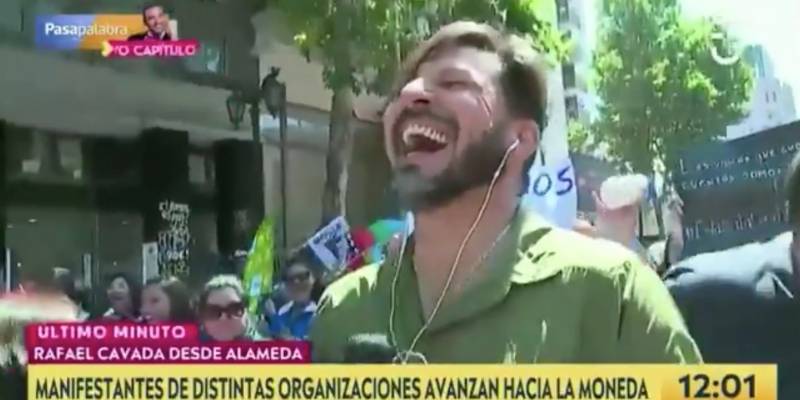 Entornointeligente.com / el joven kyle rittenhouse fue absuelto, . Rafael Cavada pide disculpas por reÃ­rse tras funa en vivo