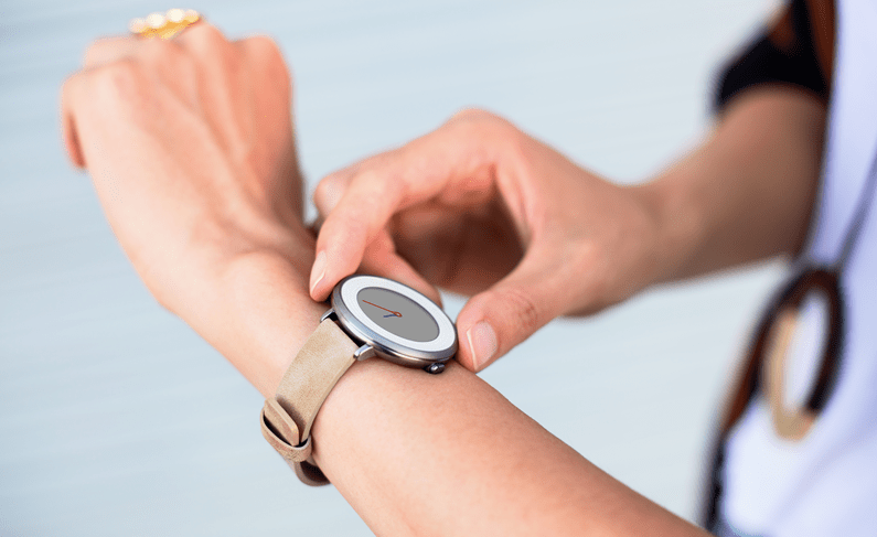 Google to Launch Android Wear 2.0 Powered Two Smartwatches in 2017