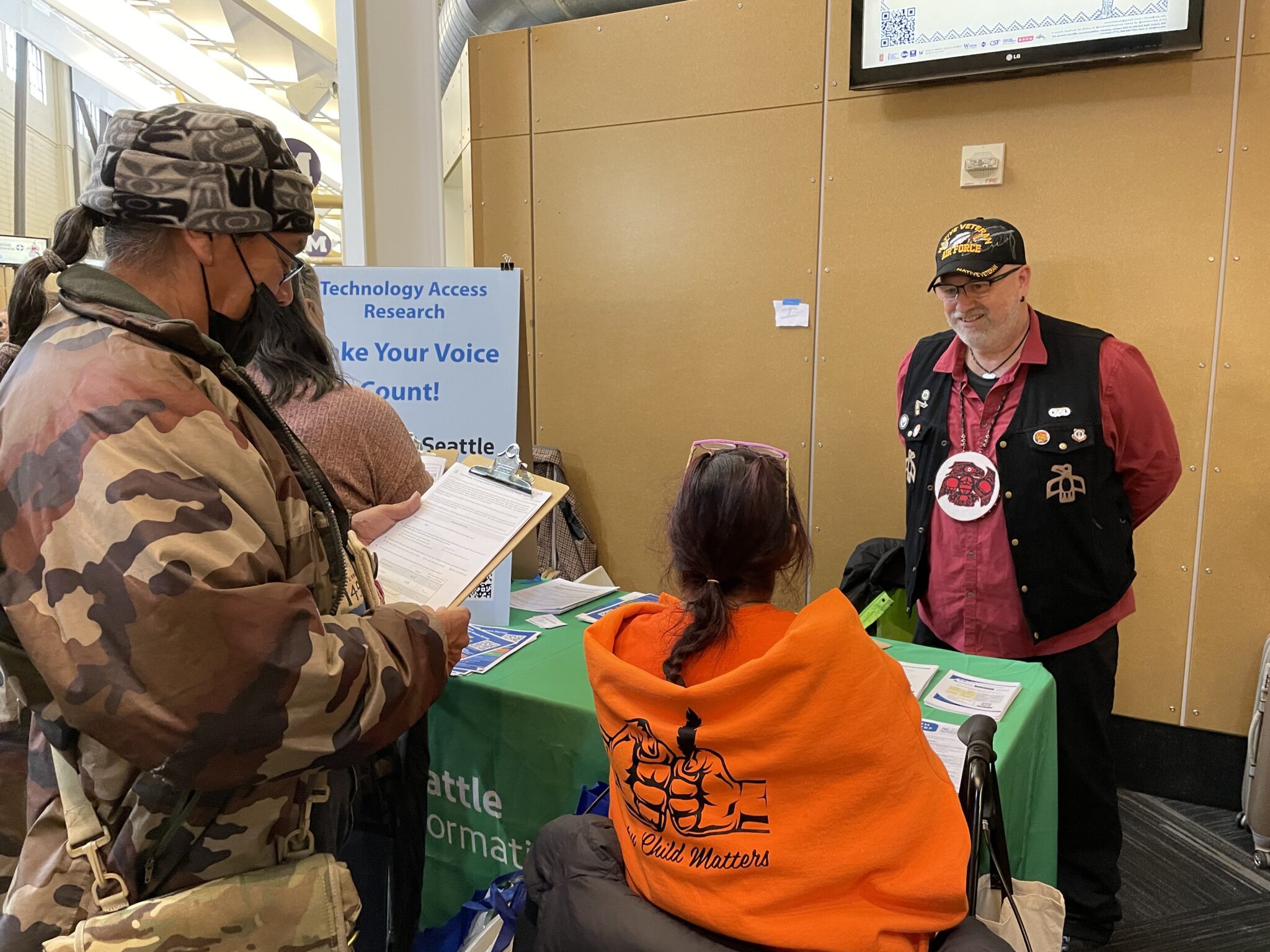 Seattle residents technology study points to progress and remaining digital divide – Tech Talk