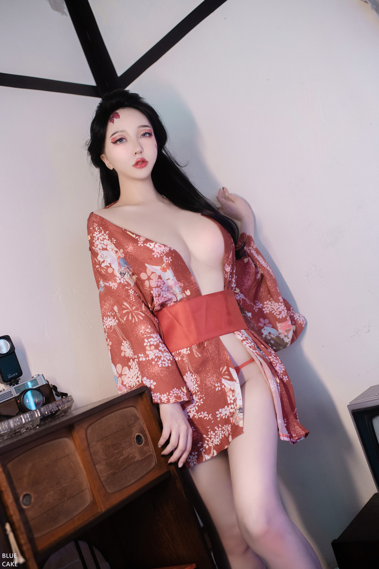 Son Yeeun 손예은, [BLUECAKE] RED ONI – Set.02(21)