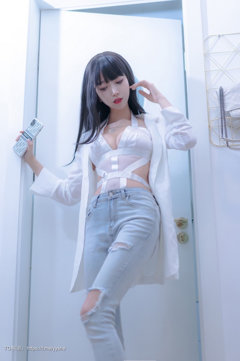 [Cos]过期米线线喵 - 休息日[75P](43)