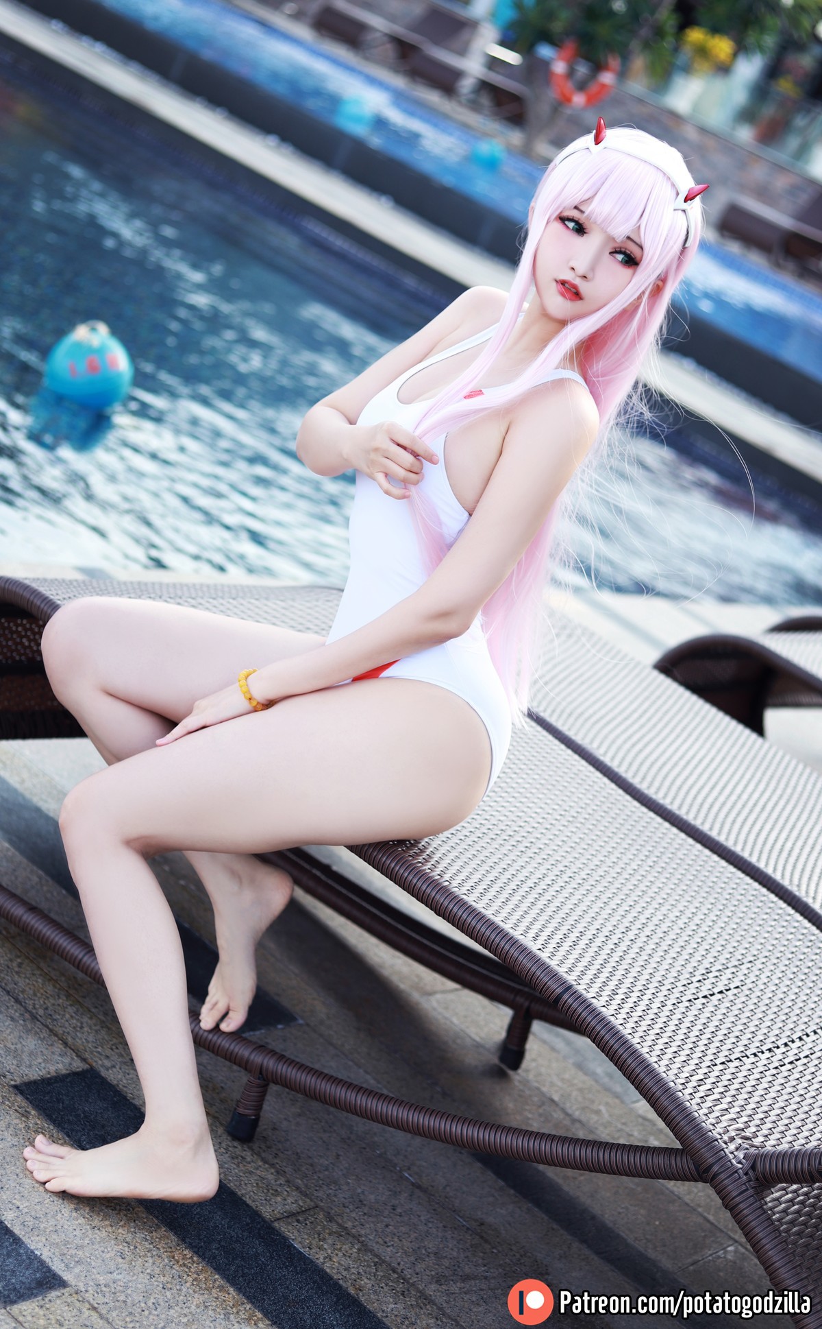 Cosplay Potato Godzilla Zero Two Swimsuit(2)
