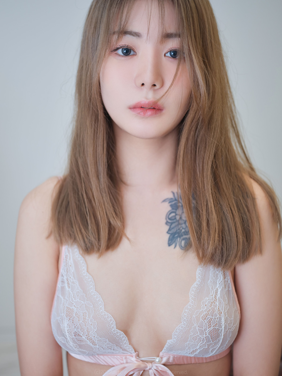 Wuyo 우요, ArtGravia Vol.370 Photobook Set.01(1)