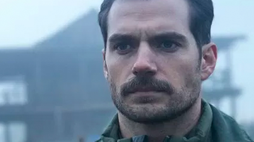 Aktor inggris henry cavill dalam perannya sebagai august walker di film mission: The Most Important Shots of Henry Cavill's Mustache In the "Mission