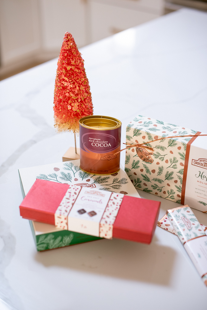 Cocoa and chocolates what a great idea for any gathering!