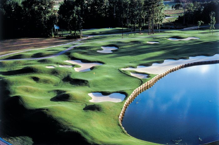 How Many Acres Is A Golf Course? - The Fun Outdoors How Many Acres Is A Golf Course? - The Fun Outdoors