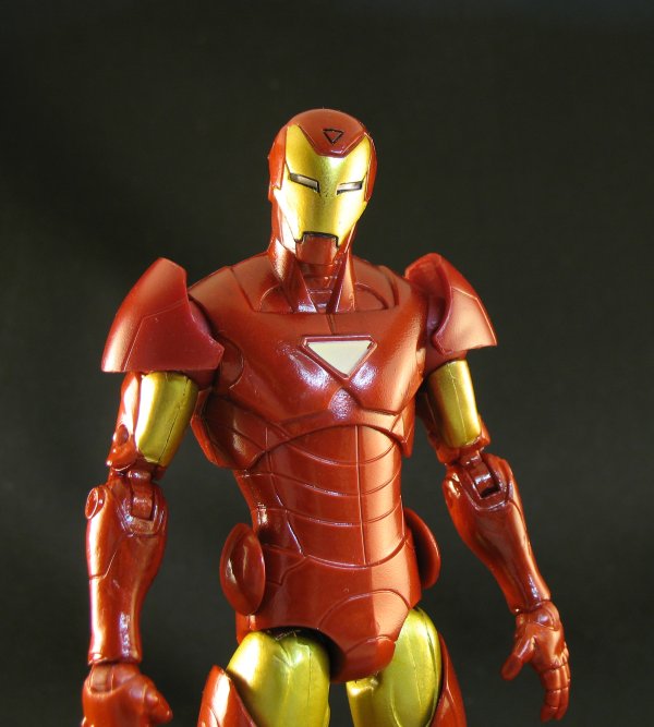 marvel legends iron man extremis