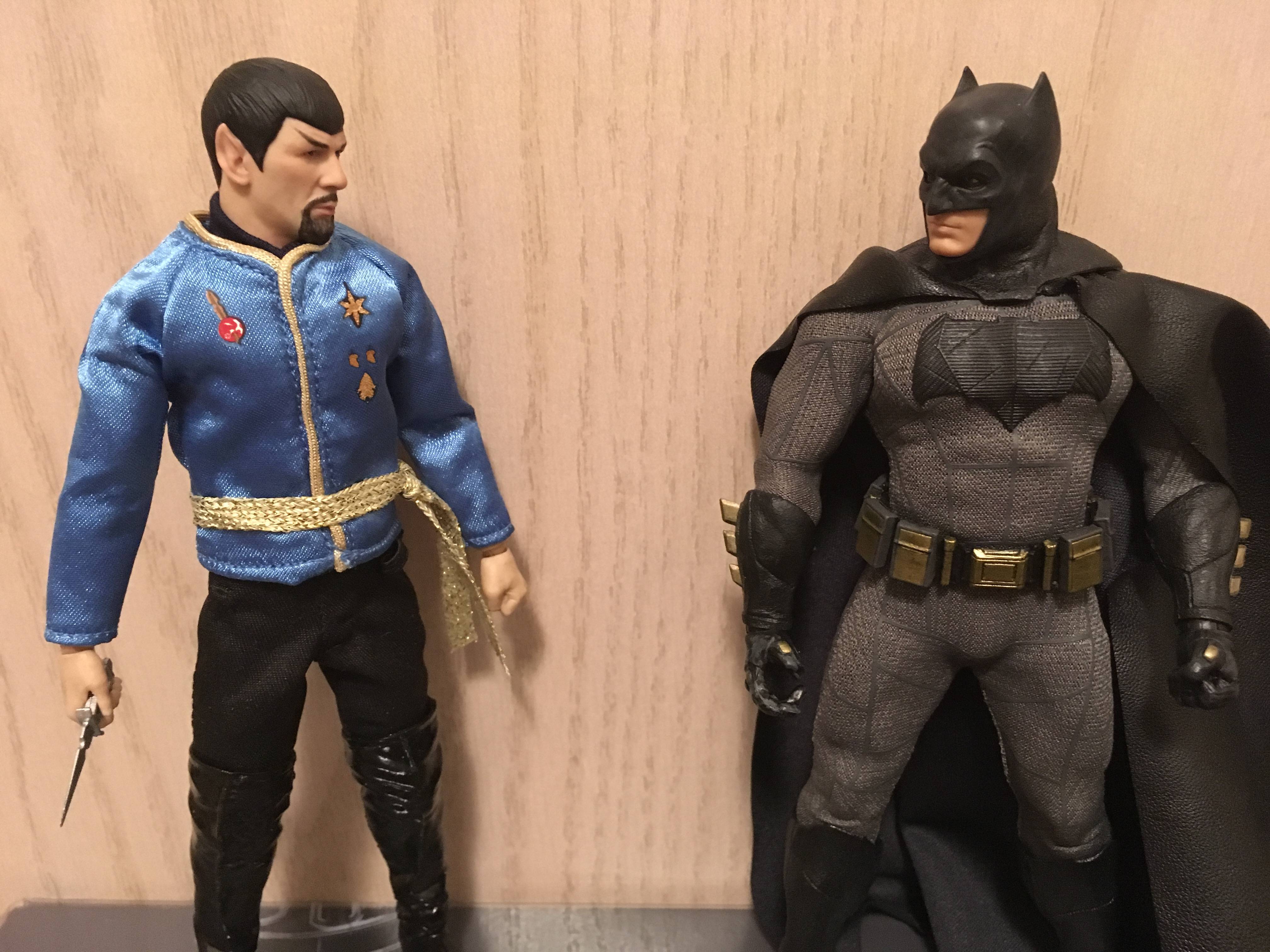 mezco one 12 figures