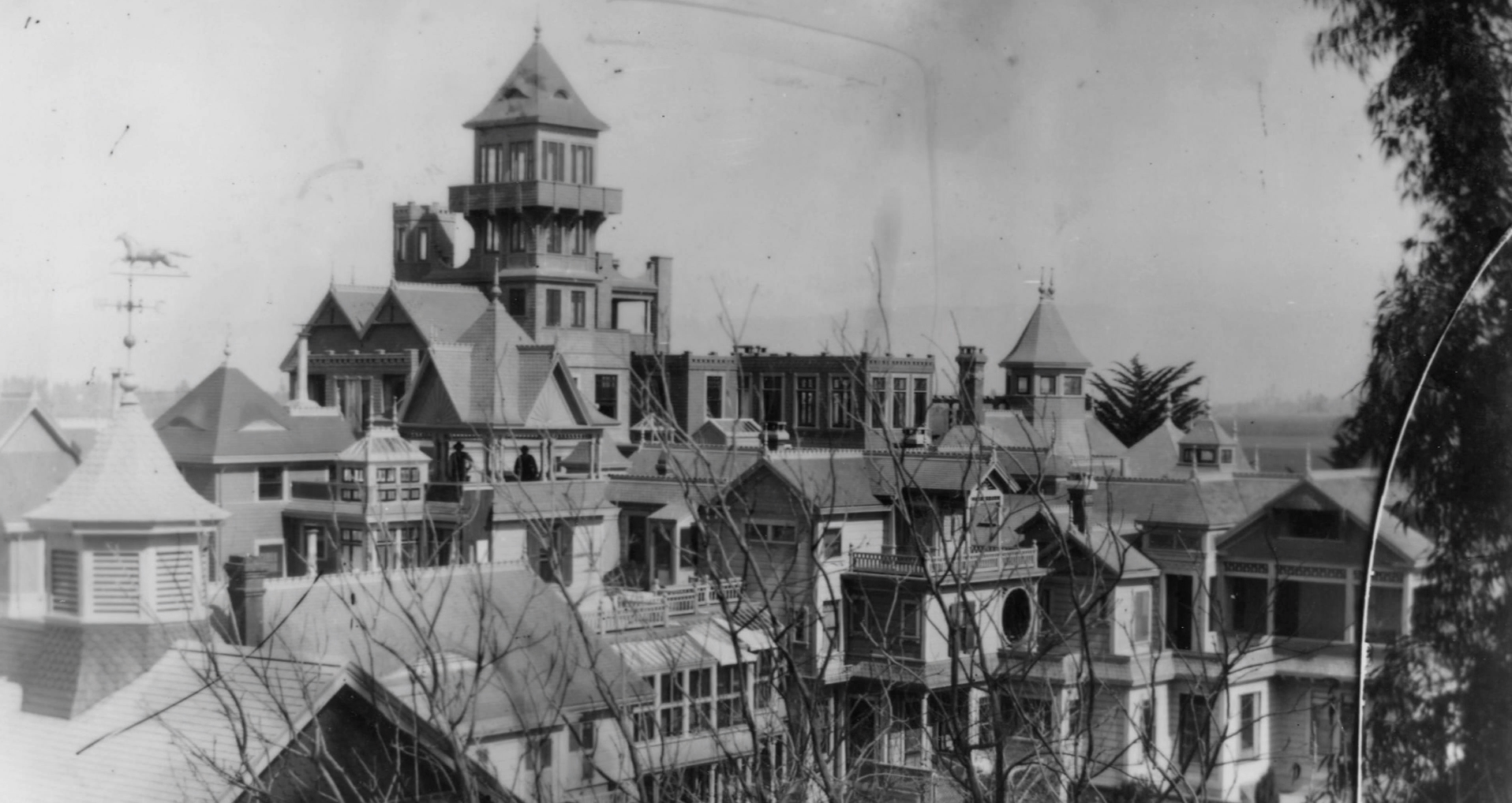 Winchester Mystery House