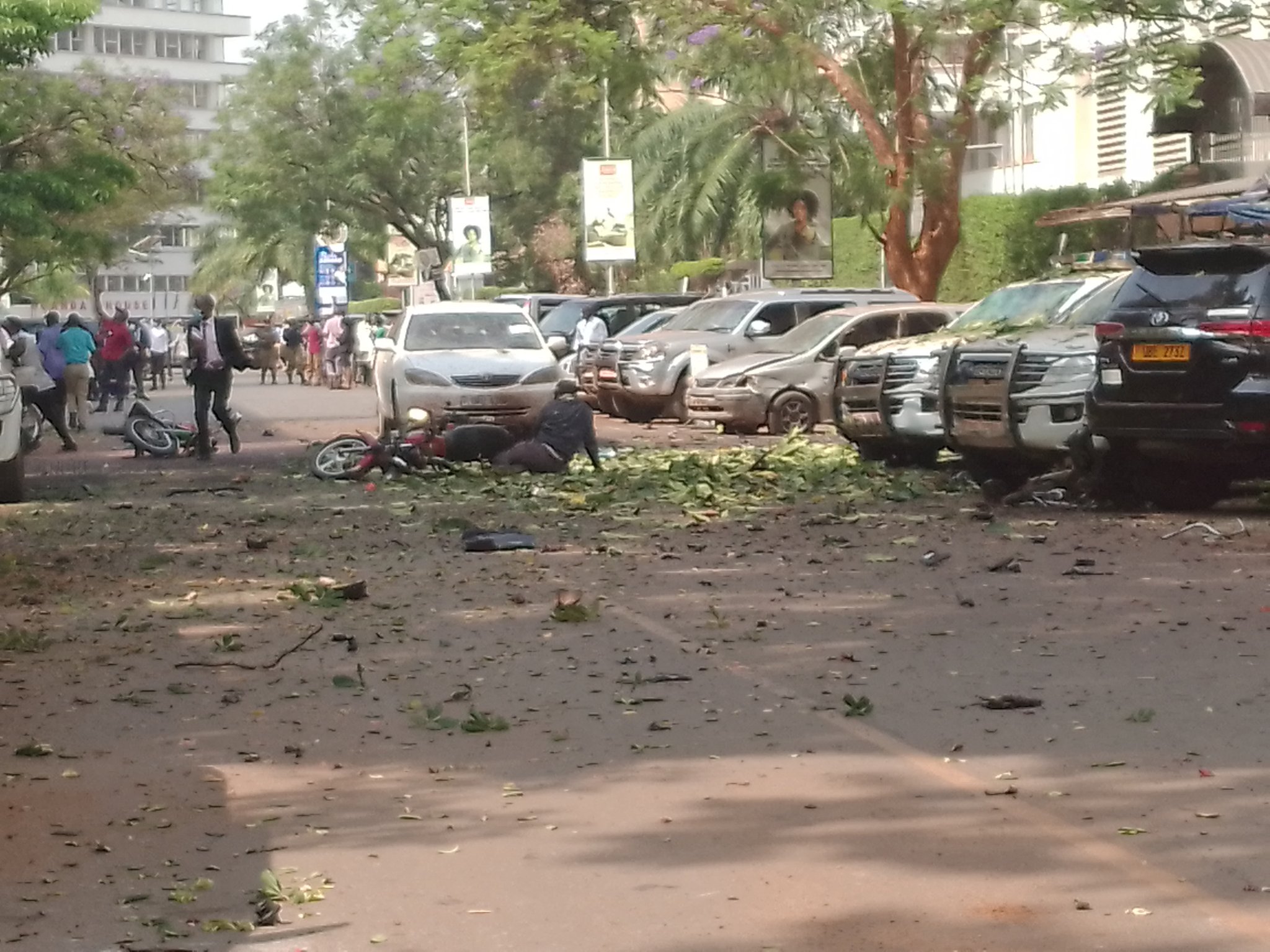 Bomb Blast In Kampala : Waqkesrzkk2tkm / Bomb blast on kampala 16th nov 2021