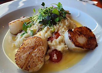 Fog harbor fish house offers the quintessential san francisco waterfront dining experience with menu items including garlic roasted dungeness crab, fish n . 3 Best Seafood Restaurants in San Francisco, CA - Expert