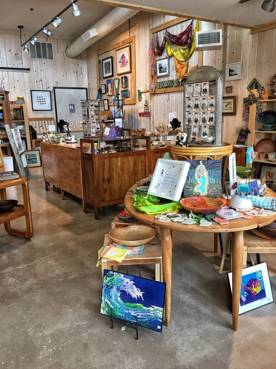 Cove Gallery Display