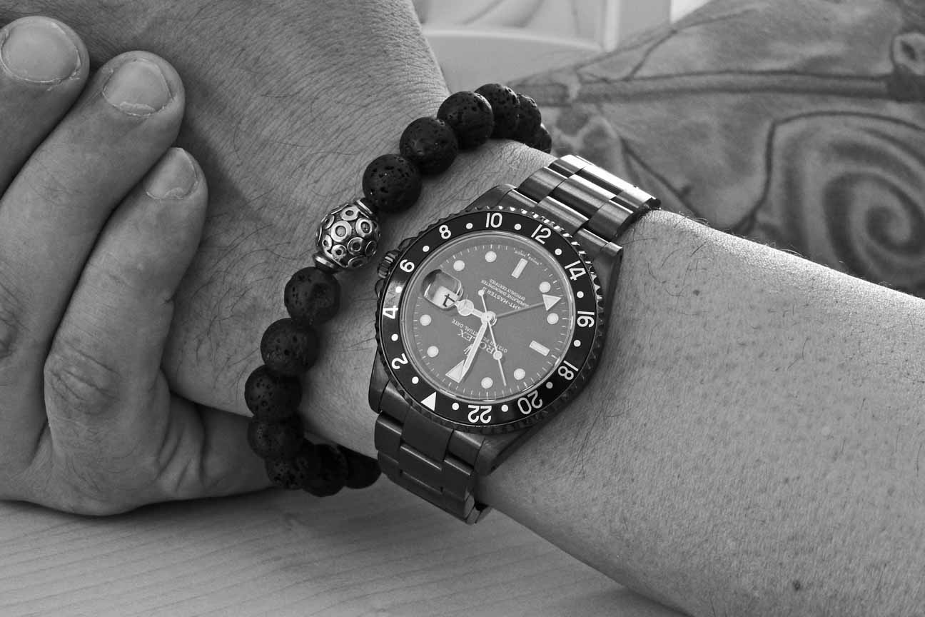 Rolex Gmt Master Ii 16710 By Black Venom Dlc P Series From 2001 Timeelements