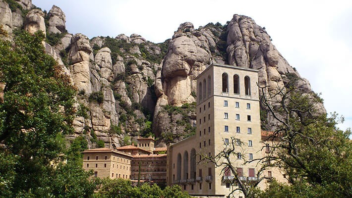 Travel by coach to the spectacular, . Excursion A Montserrat Desde Barcelona Yoorney By Toursgratis Com