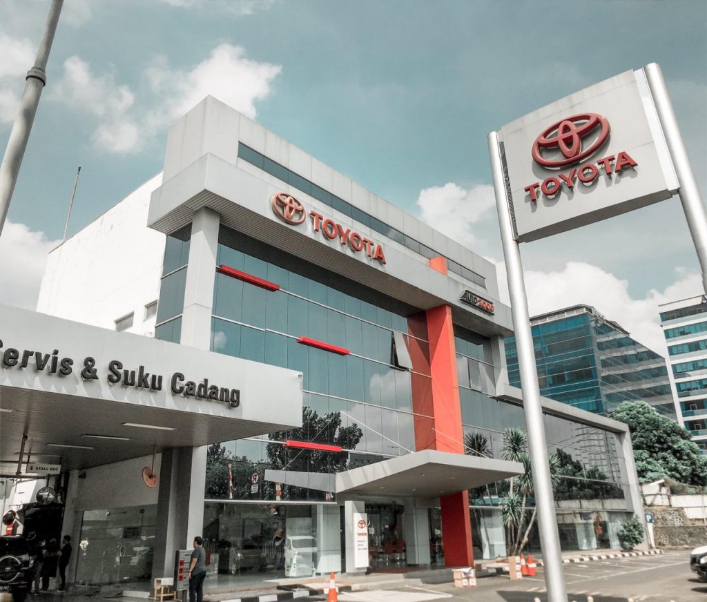 Yaitu sejarah pramuka pada masa pemerintahan belanda, pendudukan jepang dan juga pasca kemerdekaan. Tentang Kami - Toyota Pramuka