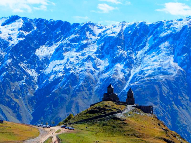 Пообедать можно в казбеги за дополнительную плату. Kazbegi Na Beregu Neba Individualnyj Tur Triptoper