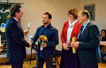 Gestaltung Am Rosengarten Uberzeugtauch Die Jury Sangerhausen Mitteldeutsche Zeitung
