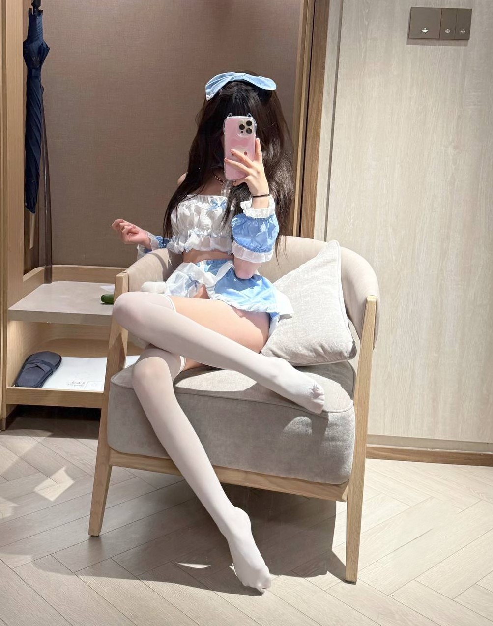 崽崽Babybaobaoya – [288门槛] 27分钟 顶级Cos白虎萝莉露出自慰啪啪合集 [261P1V-2.25G]-资源巴士