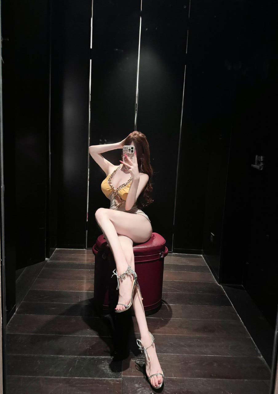 【新】抖音崽崽nana-岛遇微密圈付费圈子作品合集【NP+NV】【777MB百度云】